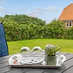 One-bedroom In ريب
